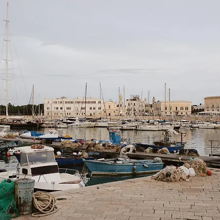 Lägenhet Fondaco Dei Longobardi Trani